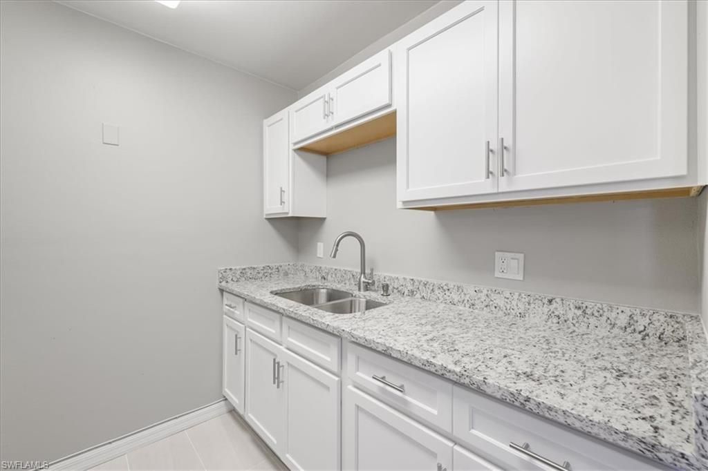 3225 E Riverside Dr, Unit 63-F, Fort Myers, FL 33905 Photo