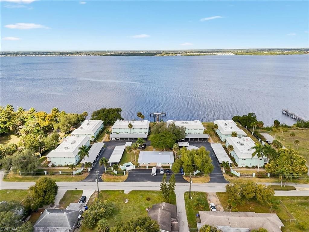 3225 E Riverside Dr, Unit 63-F, Fort Myers, FL 33905 Photo