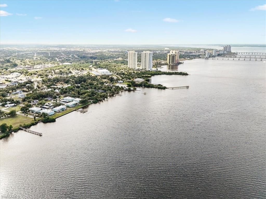 3225 E Riverside Dr, Unit 63-F, Fort Myers, FL 33905 Photo