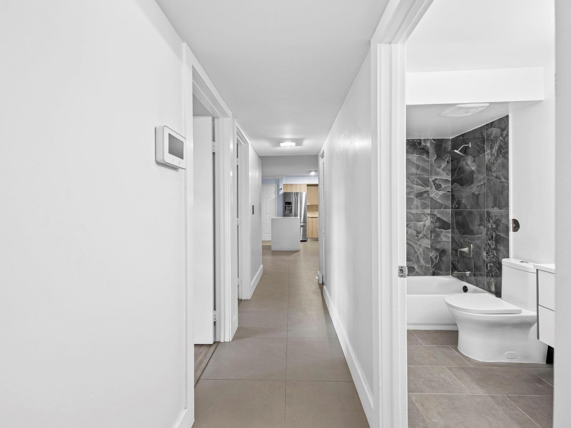 Please Call For Address, Miami, FL 33179 Photo