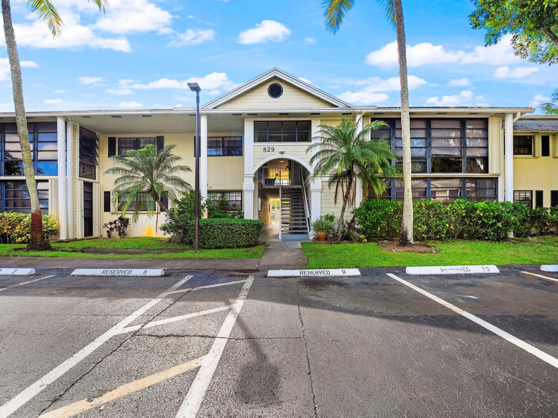 Please Call For Address, Miami, FL 33179 Photo