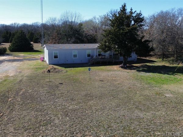 7977 Leavenworth, Mead, OK 73449