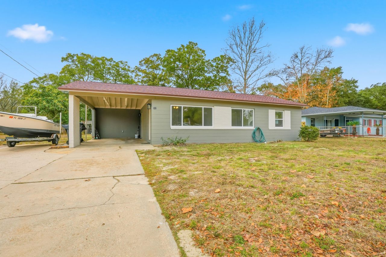 312 SW Hollywood SW Boulevard, Fort Walton Beach, FL 32548 Main Photo