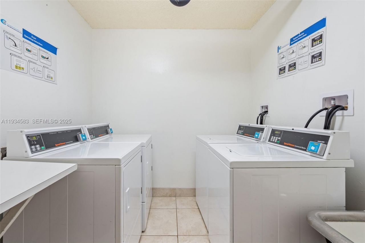 2801 NE 183rd St, Unit 510W, Aventura, FL 33160 Photo