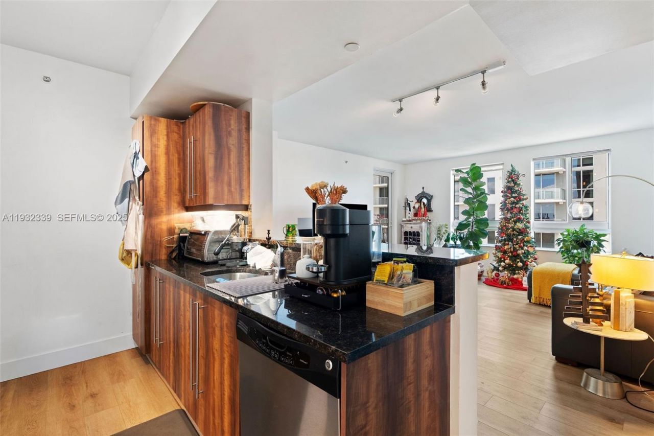 7350 SW 89th St, Unit 1110S, Miami, FL 33156 Photo