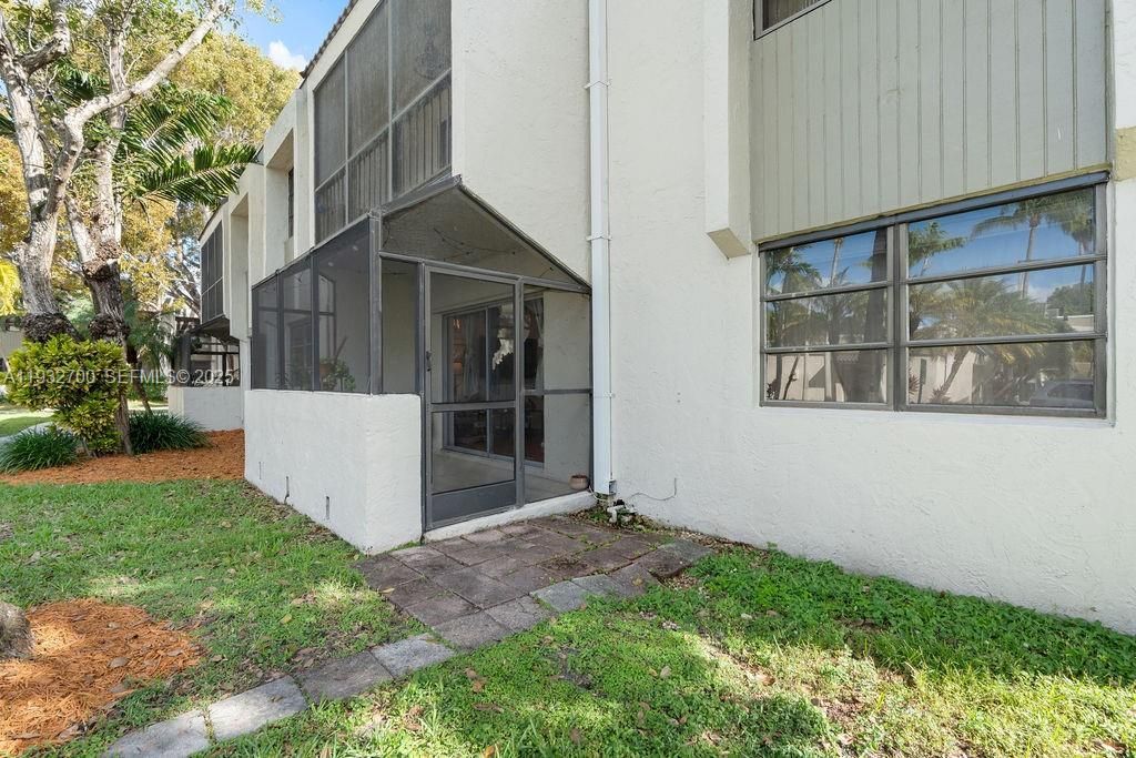 7915 SW 104th St, Unit 101G, Miami, FL 33156 Photo