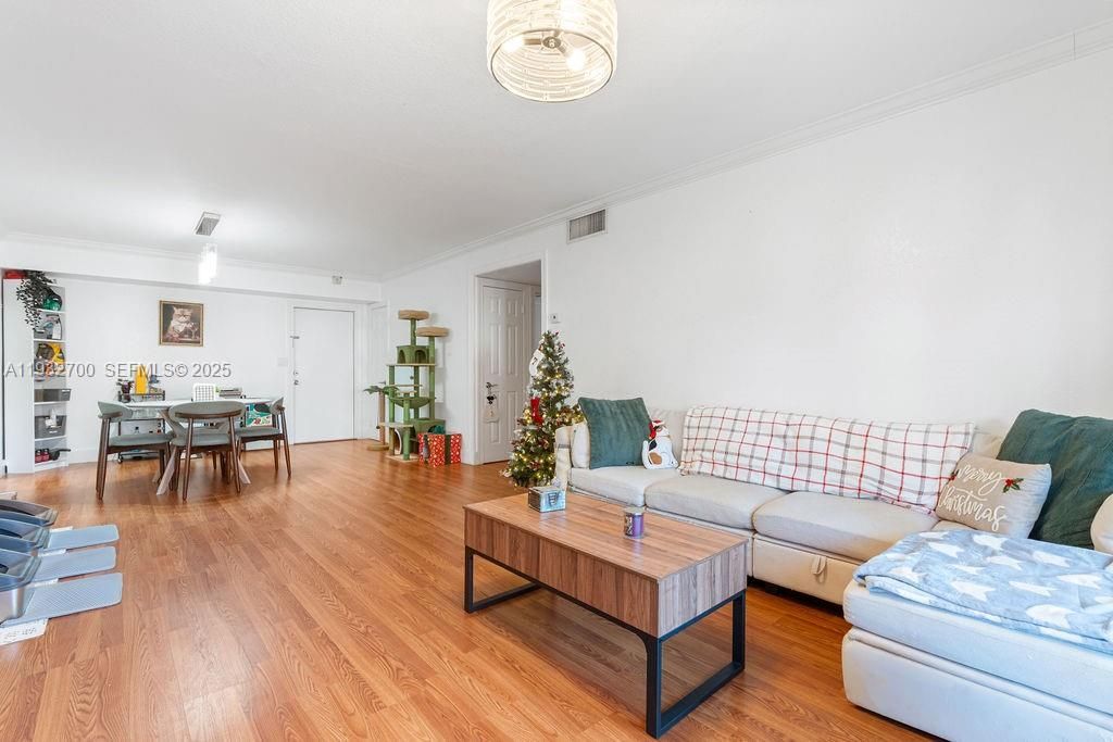 7915 SW 104th St, Unit 101G, Miami, FL 33156 Photo