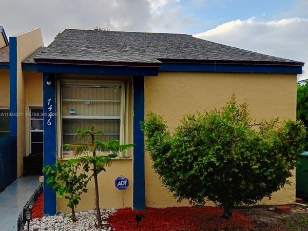 7446 NW 34th St, Unit 7446, Lauderhill, FL 33319