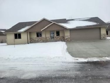 107 Barry Loop NW, Richmond, MN 56368