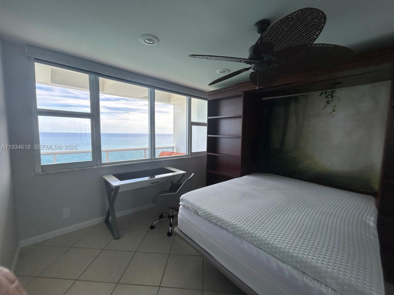 3140 S Ocean Dr, Unit PH6, Hallandale Beach, FL 33009 Photo