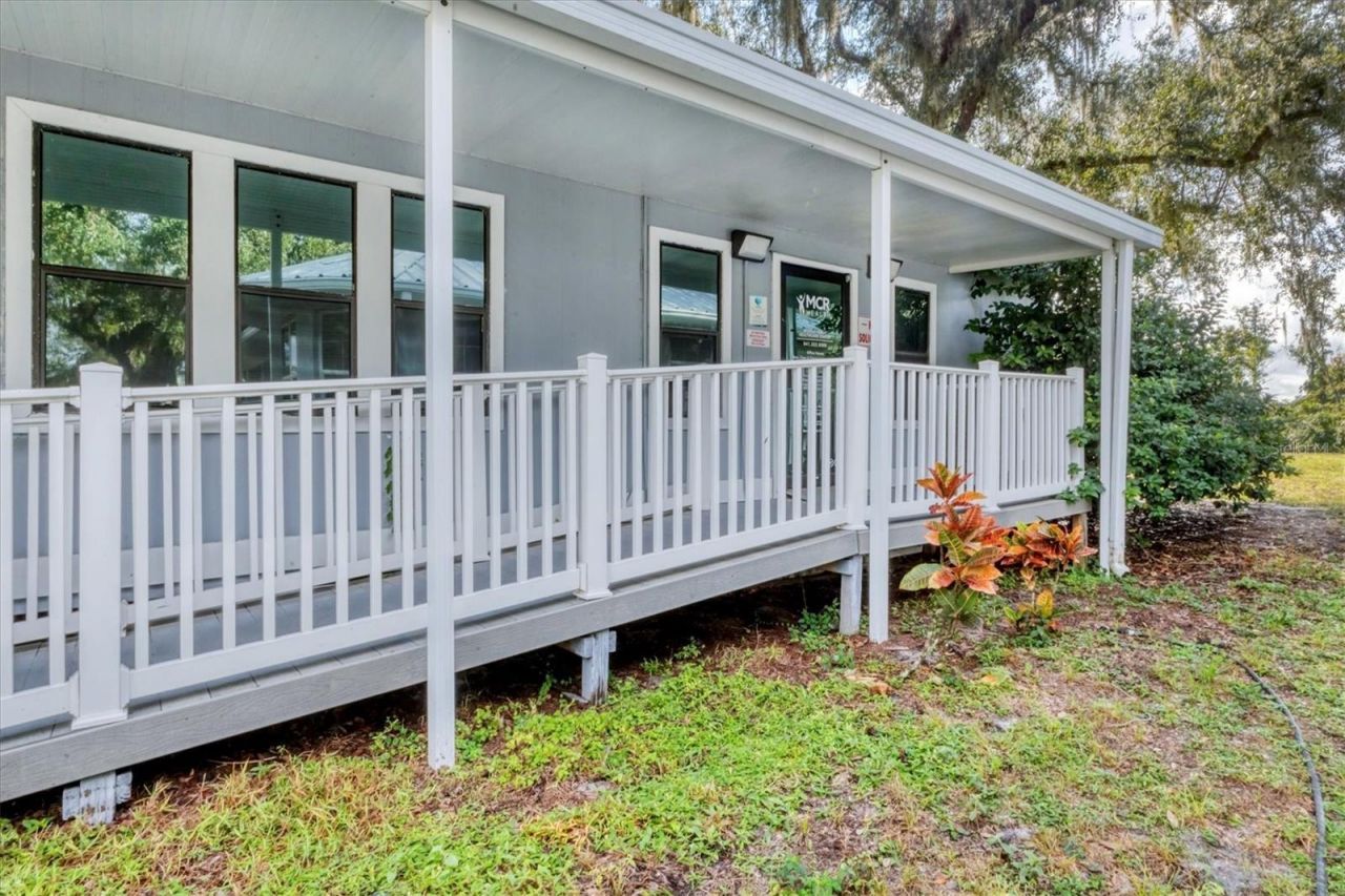 37220 Glenwood Avenue, Myakka City, FL 34251 Photo