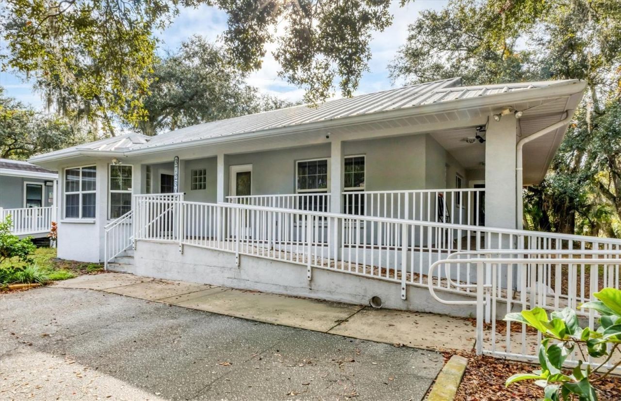 37220 Glenwood Avenue, Myakka City, FL 34251 Photo