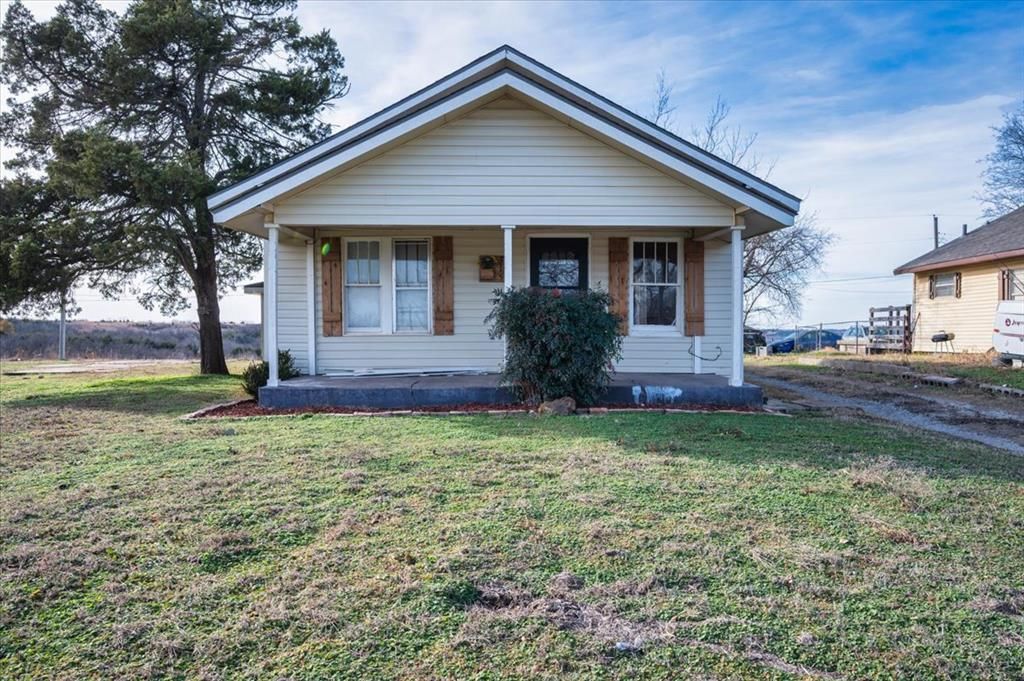 315 N Kings Highway, Cushing, OK 74023 Main Photo