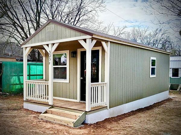 303 S Arkansas Street, Elmore City, OK 73433