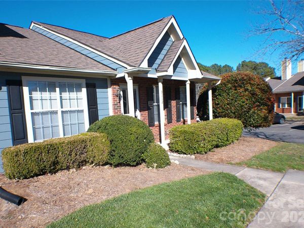 9112 Four Mile Creek Road, Charlotte, NC 28277