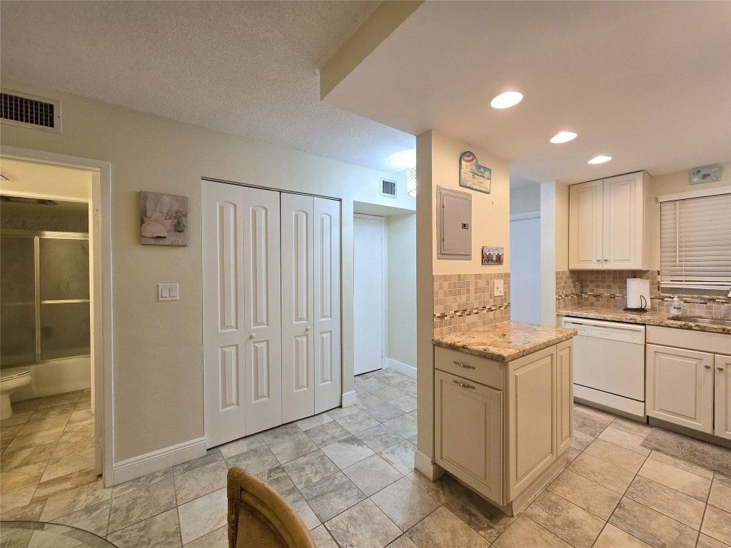 1161 Hillsboro Mile, Unit 506, Hillsboro Beach, FL 33062 Photo