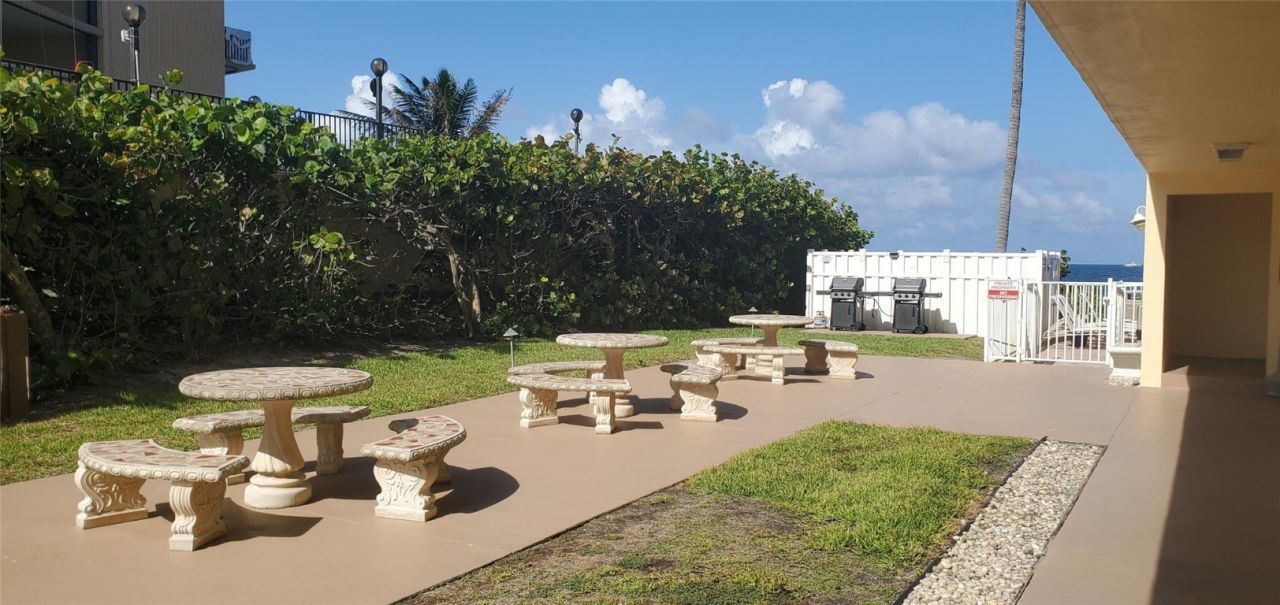 1161 Hillsboro Mile, Unit 506, Hillsboro Beach, FL 33062 Photo