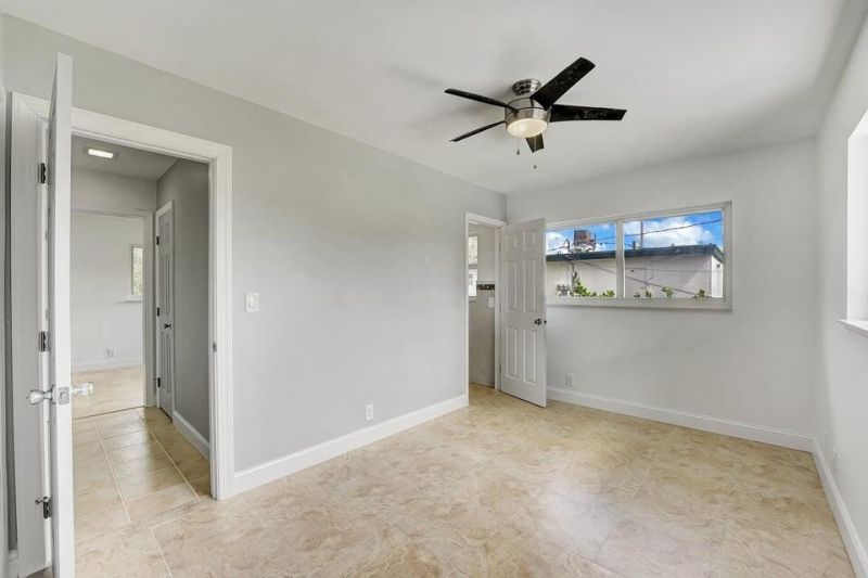 208 NW 1st Street, Boynton Beach, FL 33435 Photo