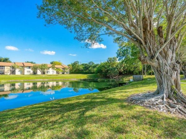 6736 Palmetto Circle S, Unit 105, Boca Raton, FL 33433