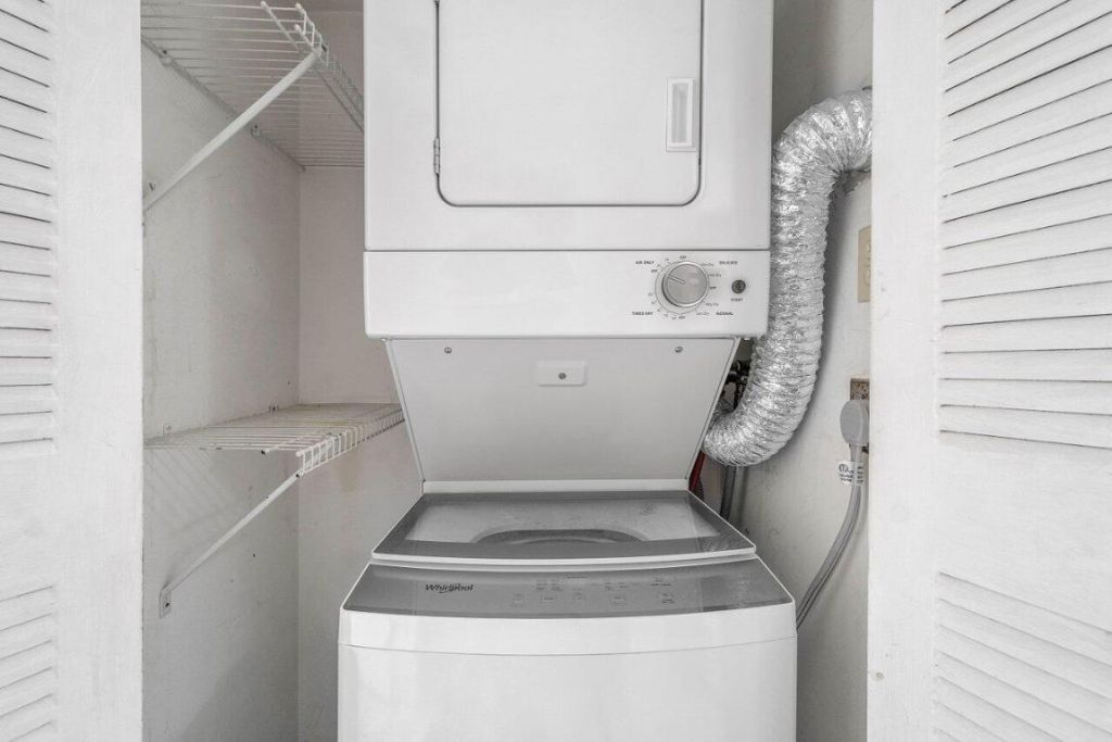 6736 Palmetto Circle S, Unit 105, Boca Raton, FL 33433 Photo