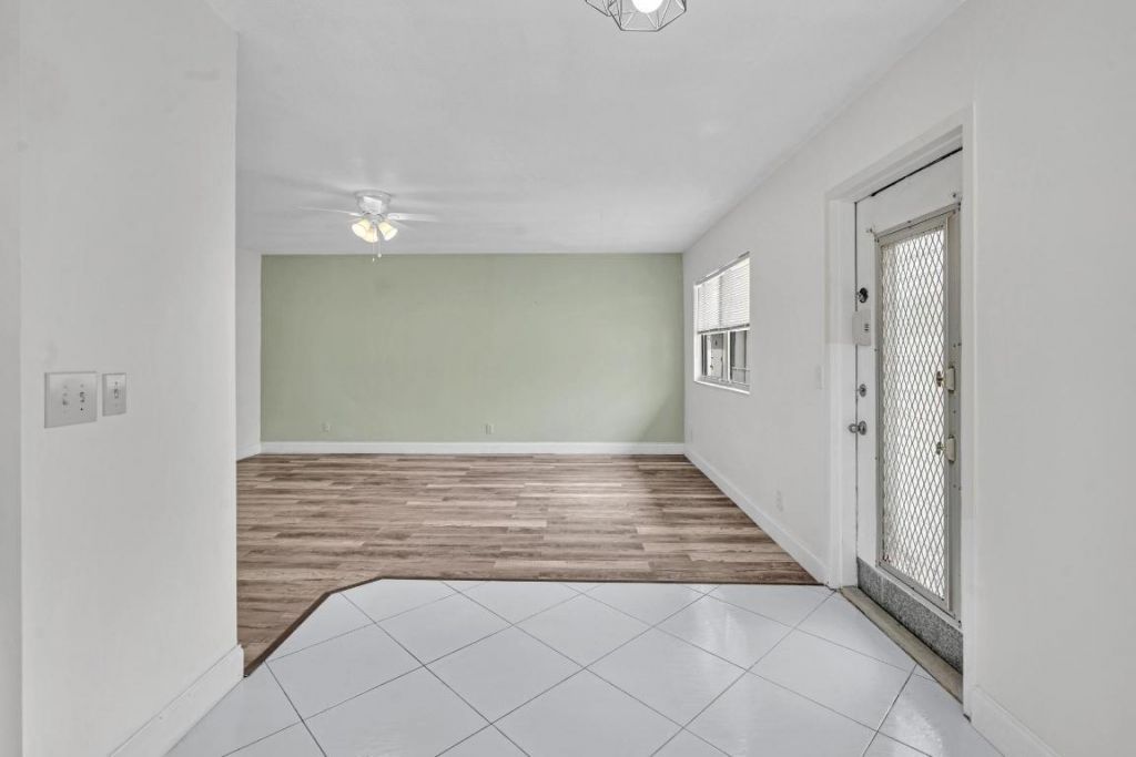 365 Flanders, Unit H, Delray Beach, FL 33484 Photo