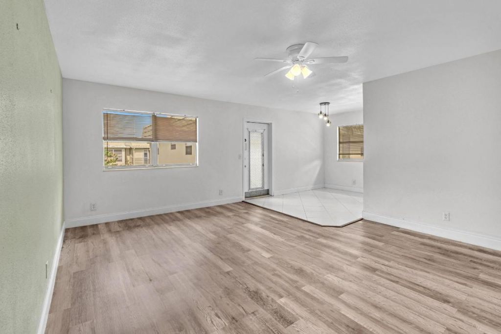 365 Flanders, Unit H, Delray Beach, FL 33484 Photo