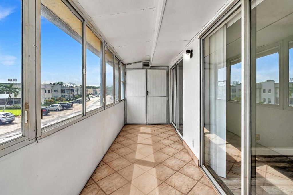 365 Flanders, Unit H, Delray Beach, FL 33484 Photo
