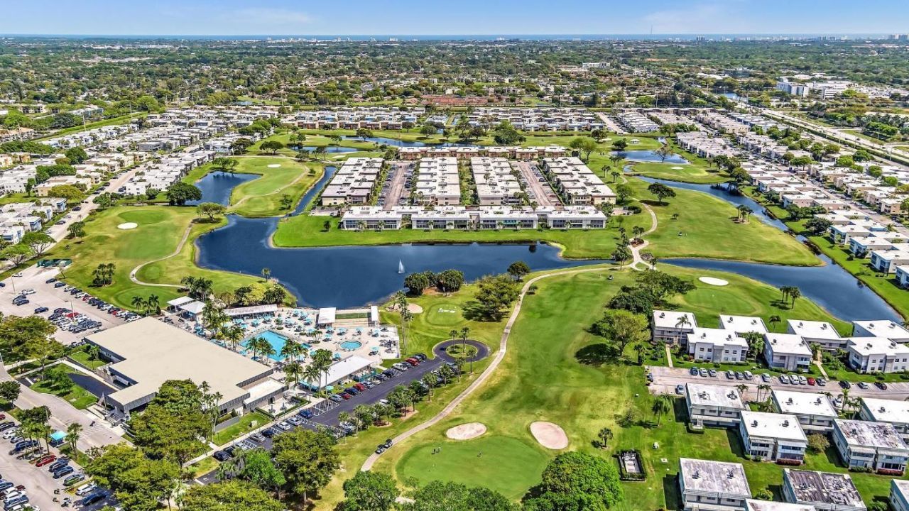 365 Flanders, Unit H, Delray Beach, FL 33484 Photo