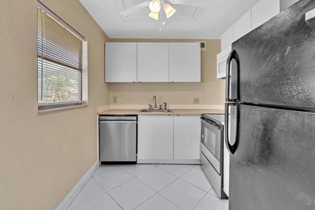 365 Flanders, Unit H, Delray Beach, FL 33484 Photo
