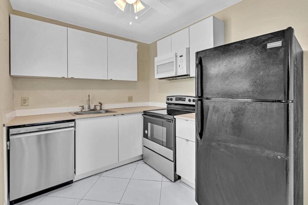 365 Flanders, Unit H, Delray Beach, FL 33484 Photo