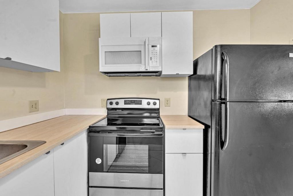 365 Flanders, Unit H, Delray Beach, FL 33484 Photo