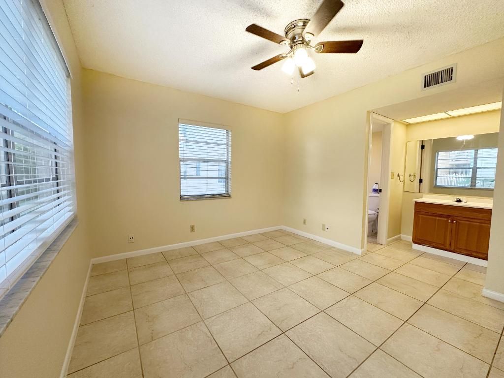 3207 NW 103rd Terrace, Unit 104-C, Coral Springs, FL 33065 Photo
