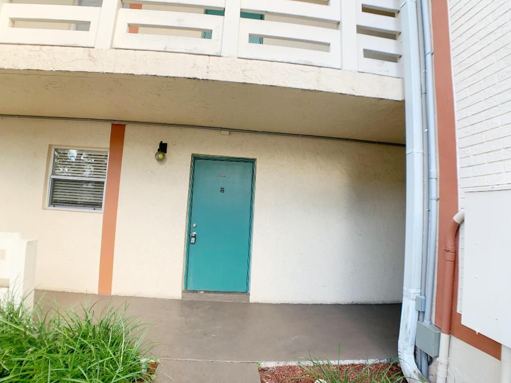 3207 NW 103rd Terrace, Unit 104-C, Coral Springs, FL 33065 Photo