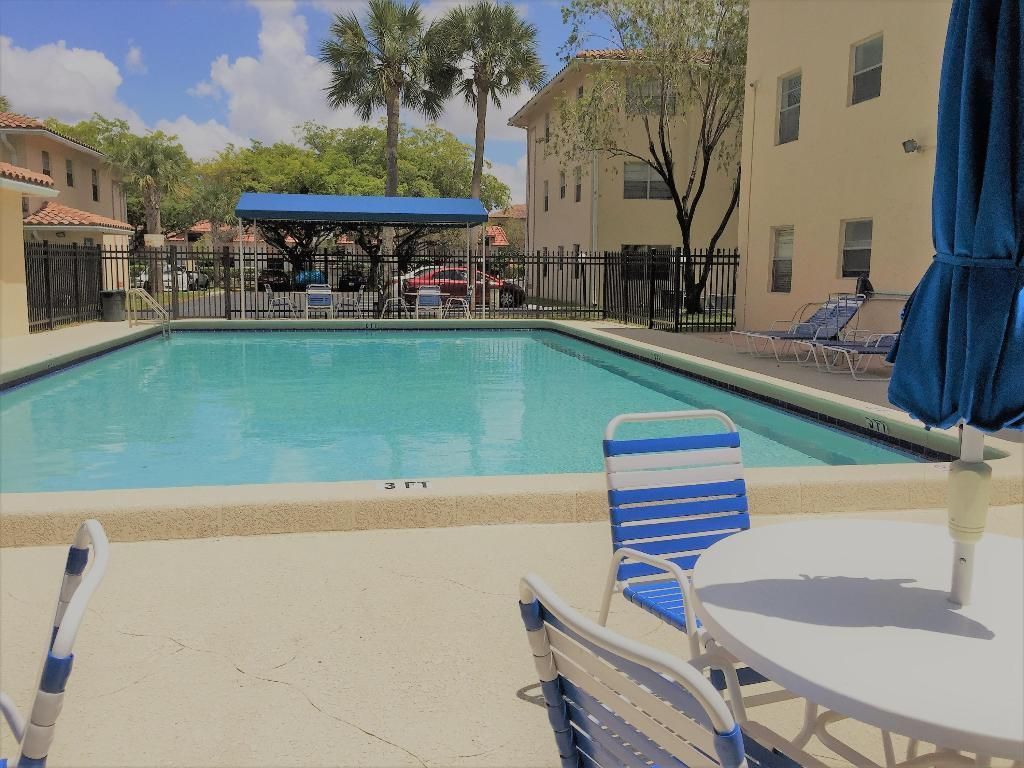 3207 NW 103rd Terrace, Unit 104-C, Coral Springs, FL 33065 Photo