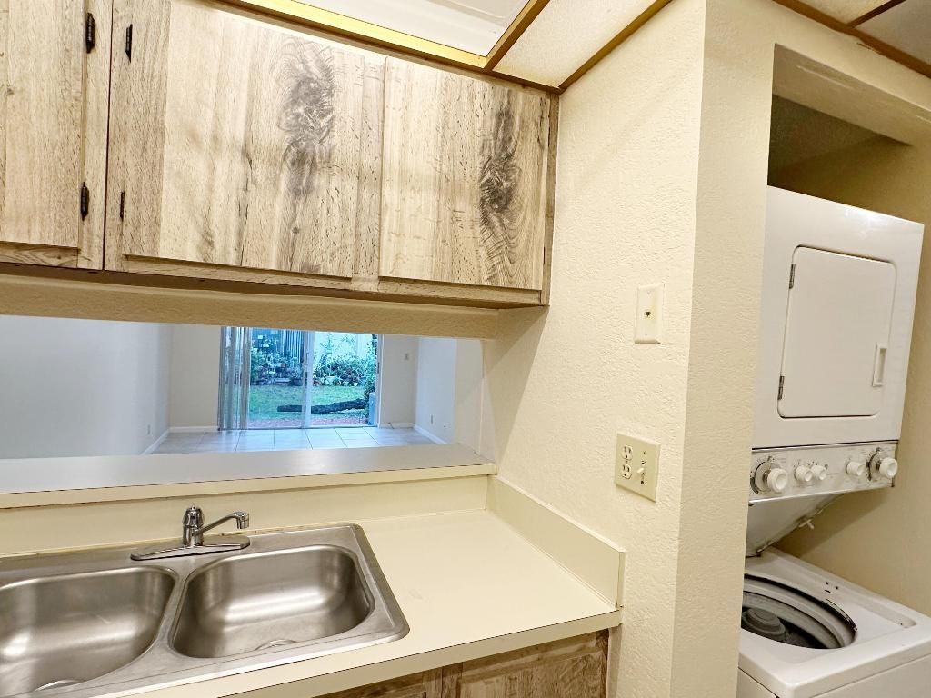 3207 NW 103rd Terrace, Unit 104-C, Coral Springs, FL 33065 Photo