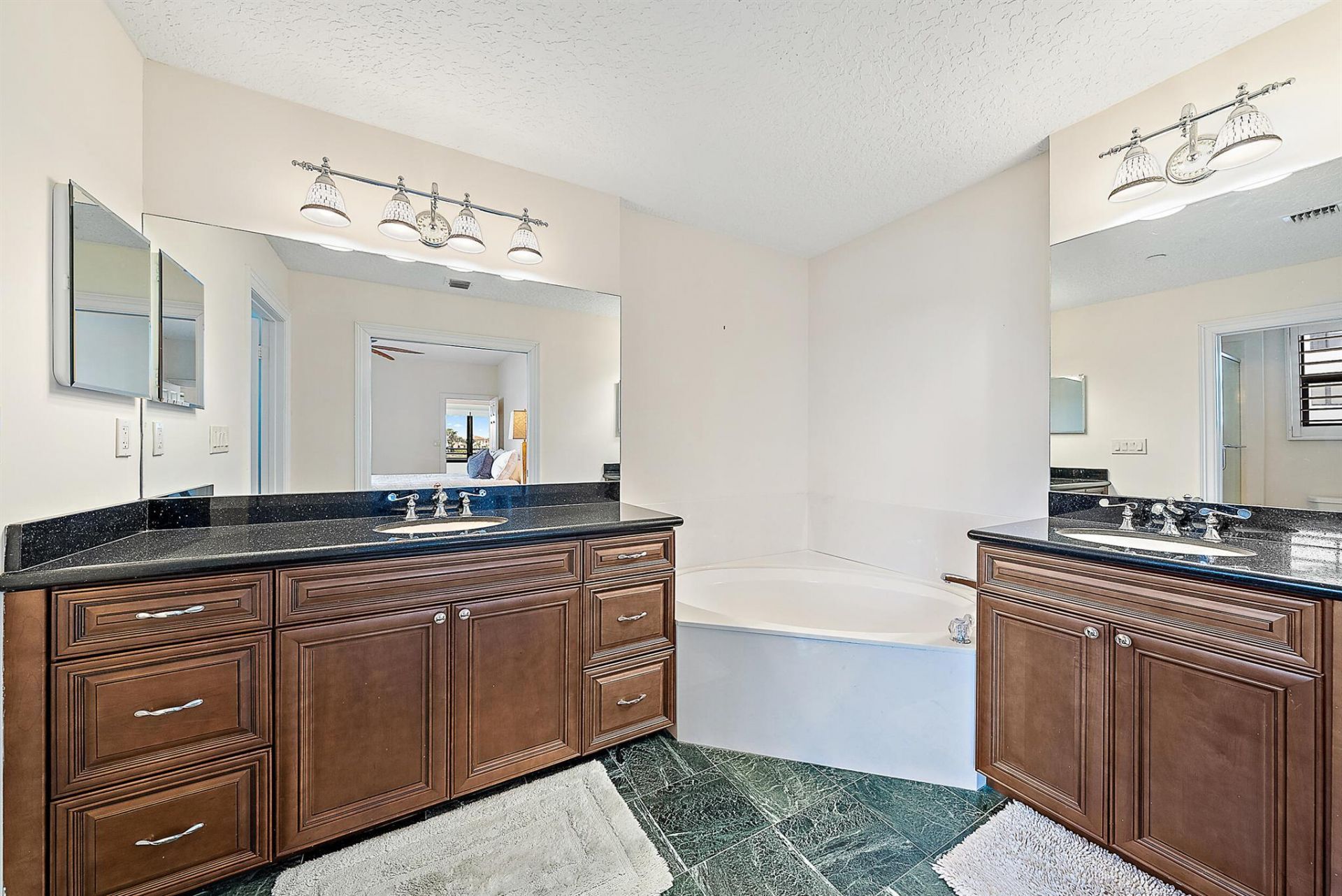 926 Oak Harbour Drive, Juno Beach, FL 33408 Photo