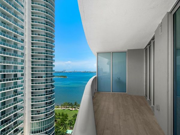 488 NE 18th Street, Unit 1905, Miami, FL 33132