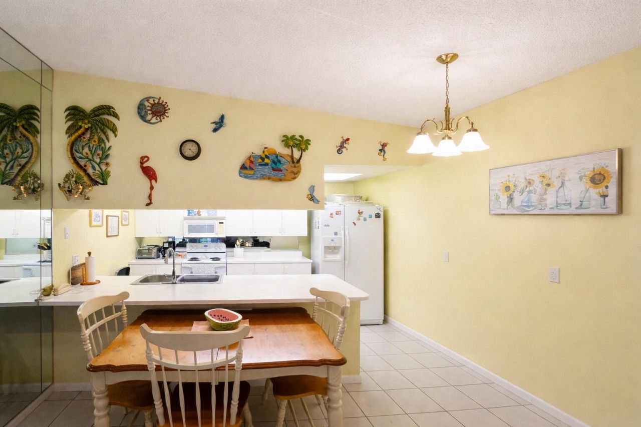 141 Waterside Drive, Unit 141, Hypoluxo, FL 33462 Photo