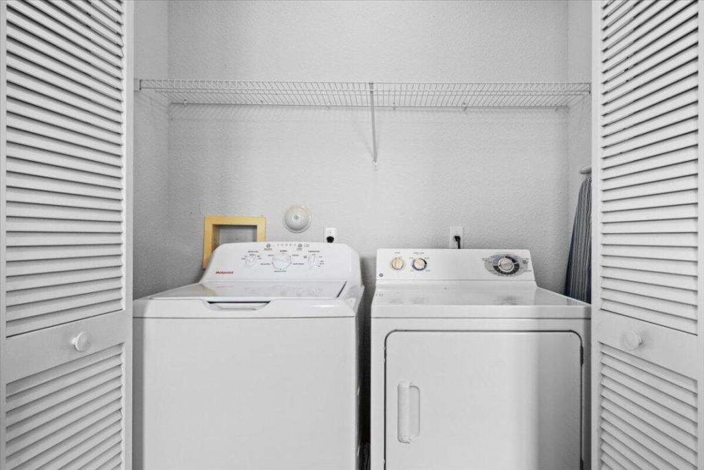 647 Castle Drive, Palm Beach Gardens, FL 33410 Photo