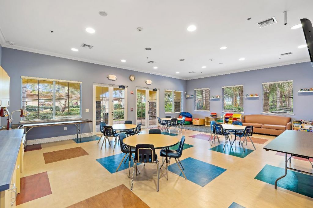 647 Castle Drive, Palm Beach Gardens, FL 33410 Photo