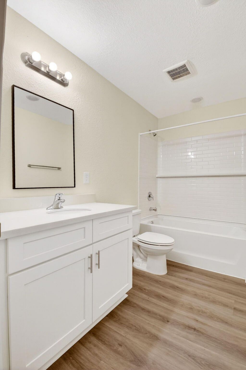 857 W 3rd Street, Riviera Beach, FL 33404 Photo