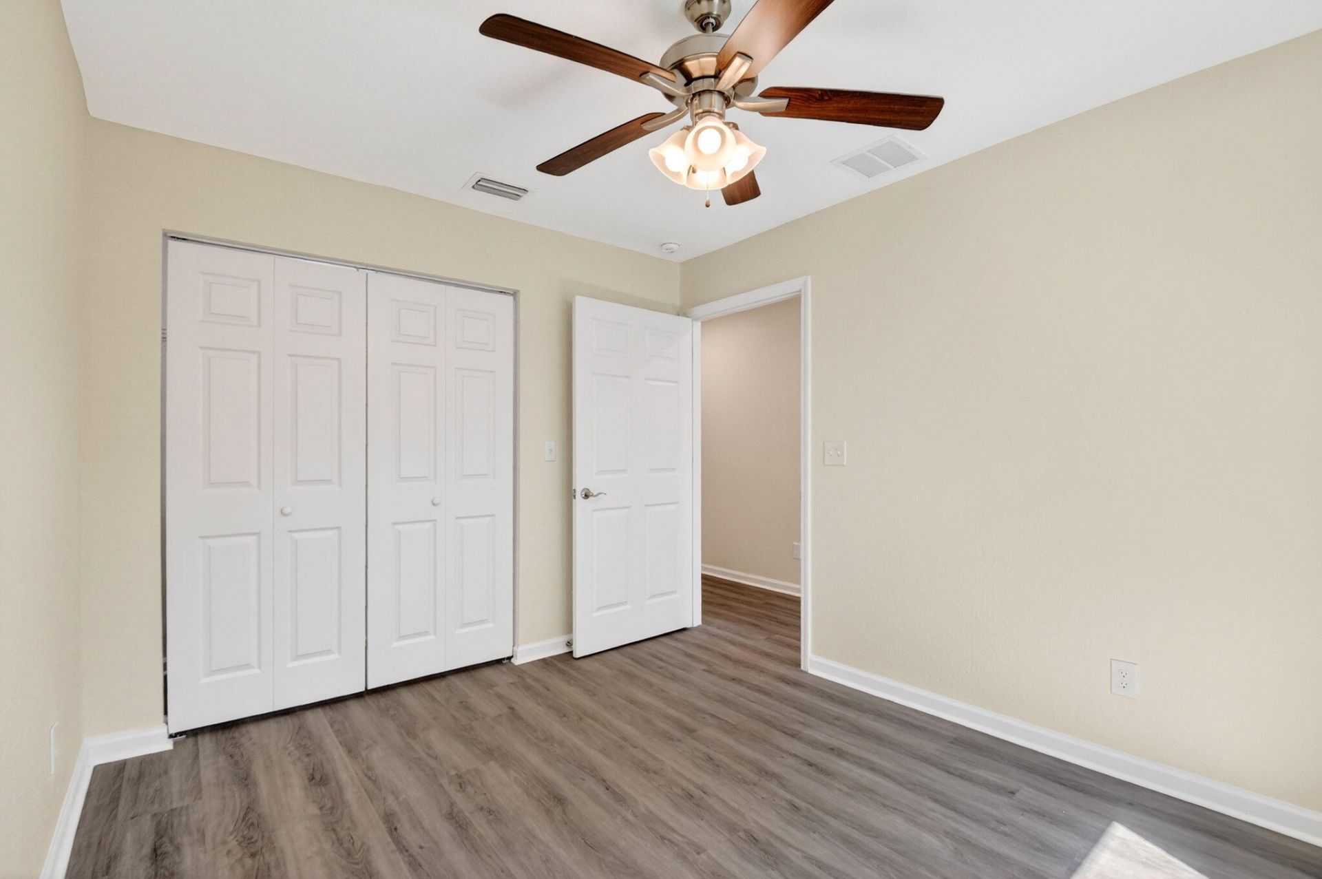 857 W 3rd Street, Riviera Beach, FL 33404 Photo