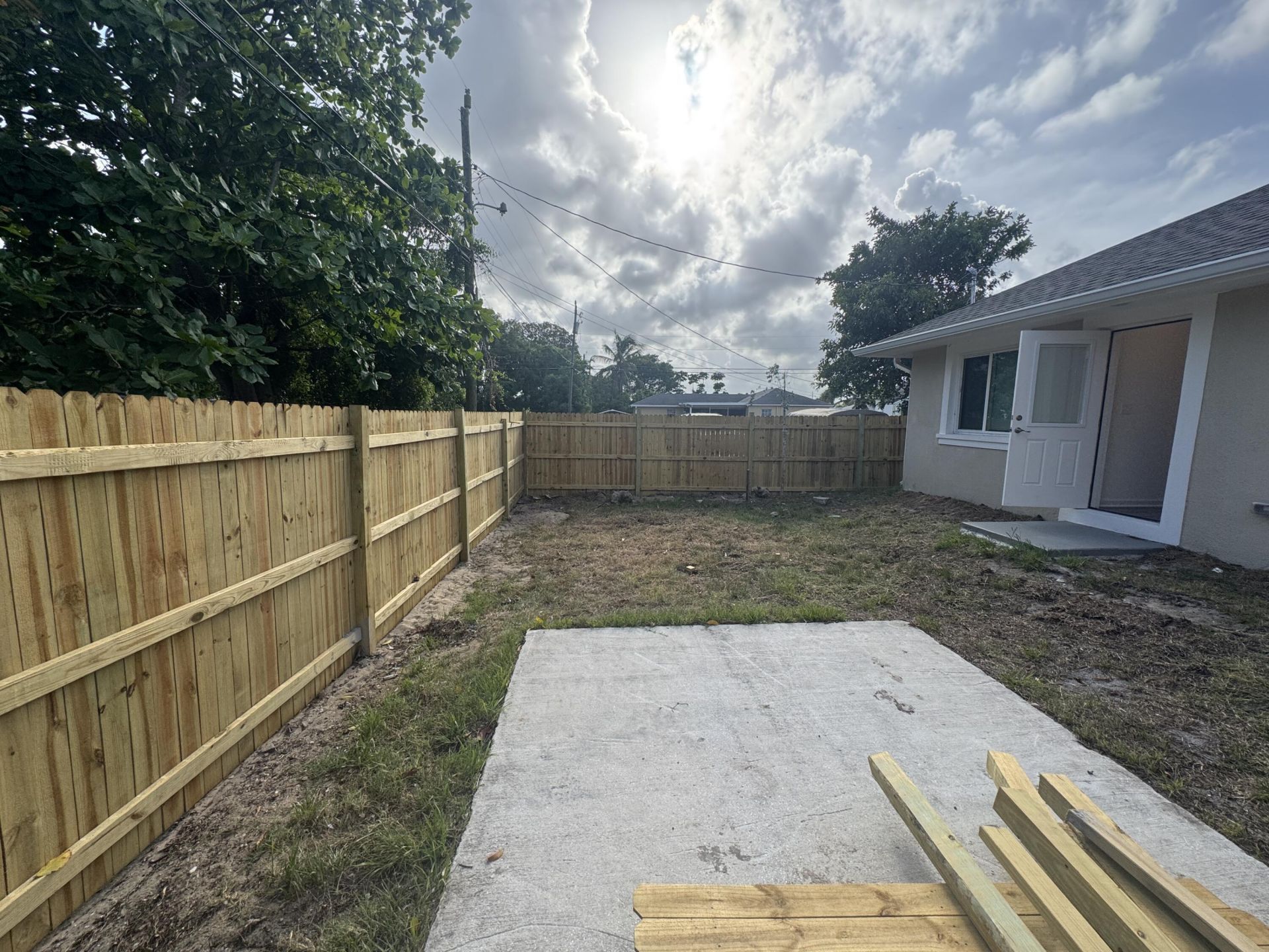 857 W 3rd Street, Riviera Beach, FL 33404 Photo