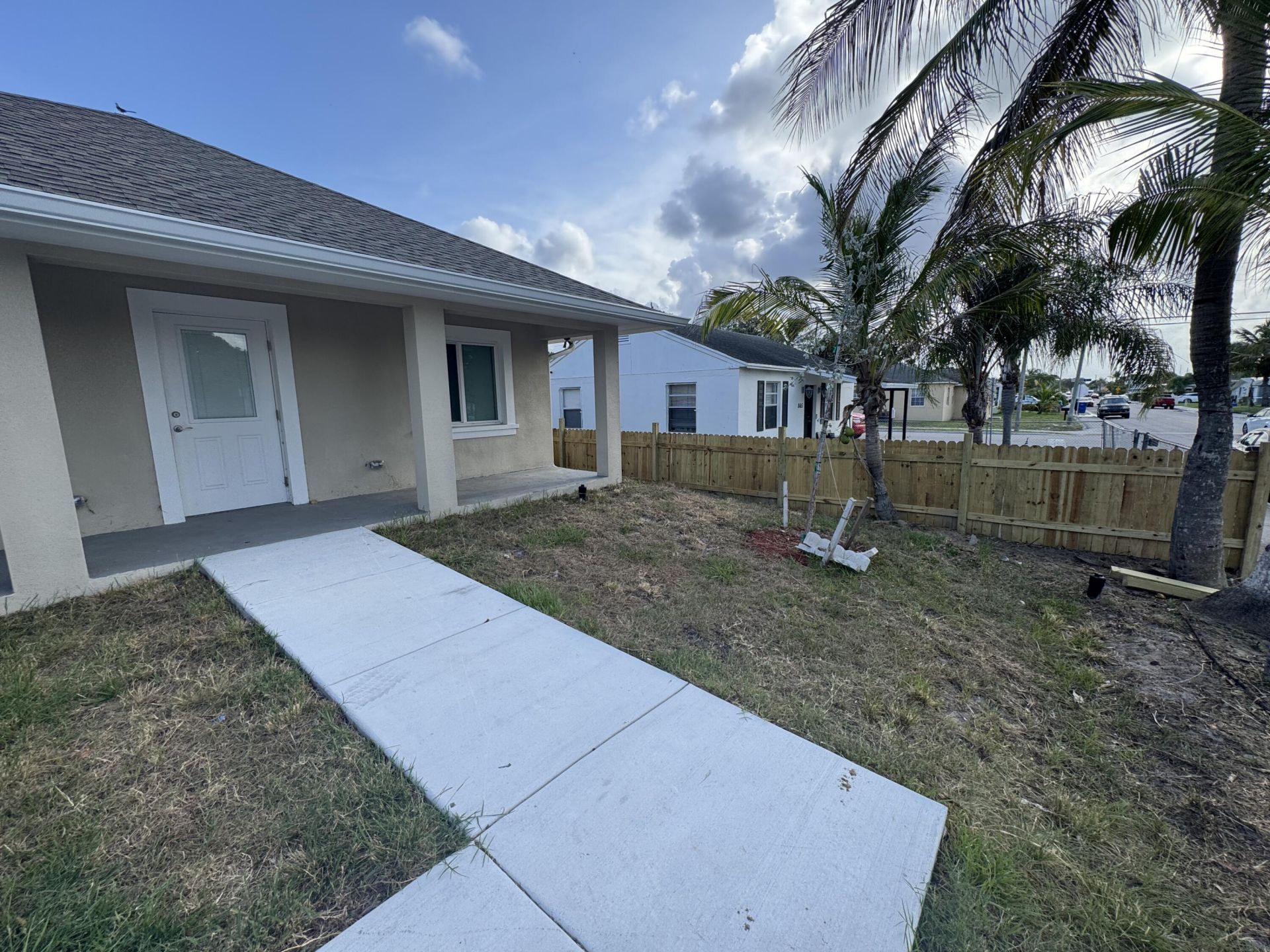 857 W 3rd Street, Riviera Beach, FL 33404 Photo