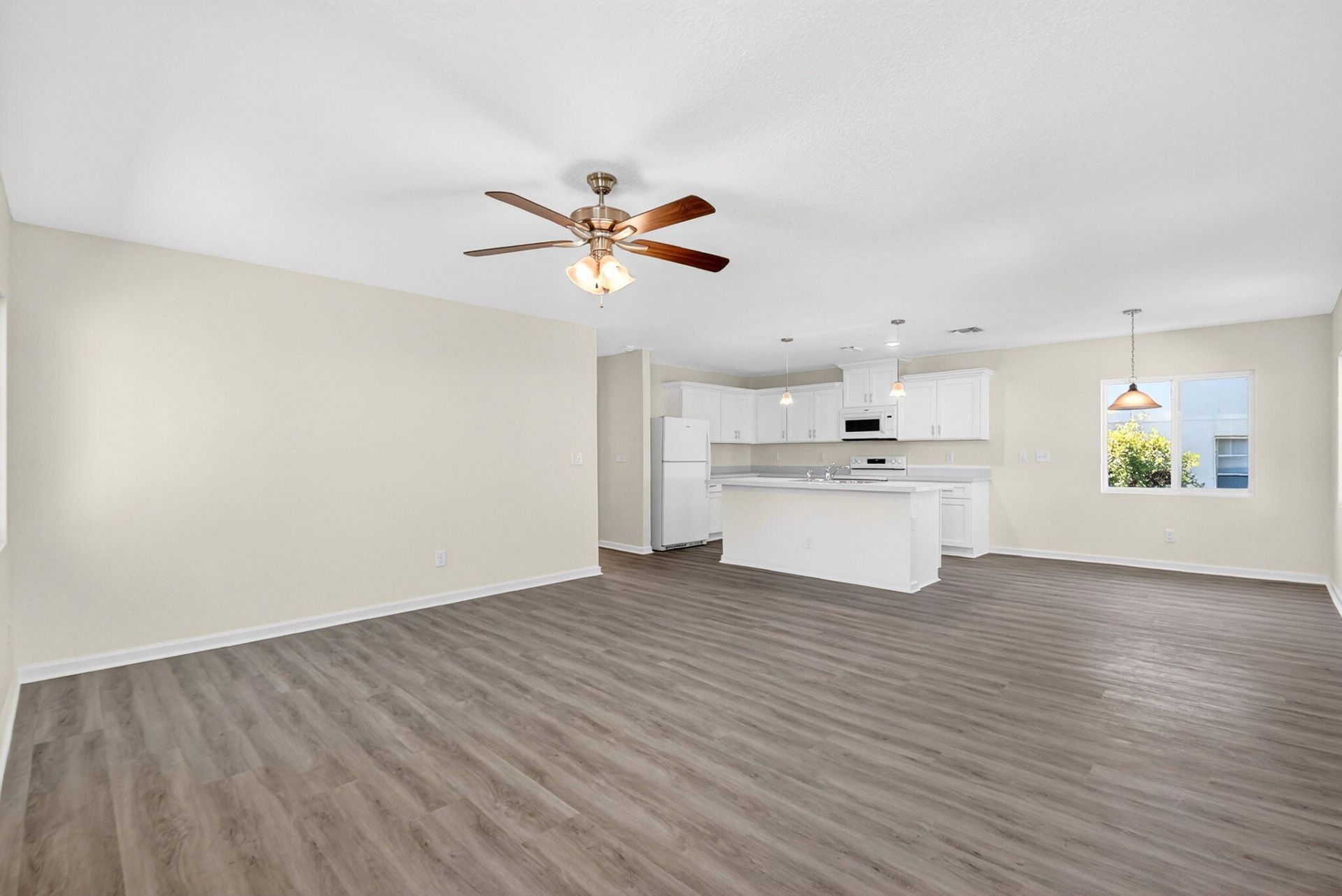 857 W 3rd Street, Riviera Beach, FL 33404 Photo