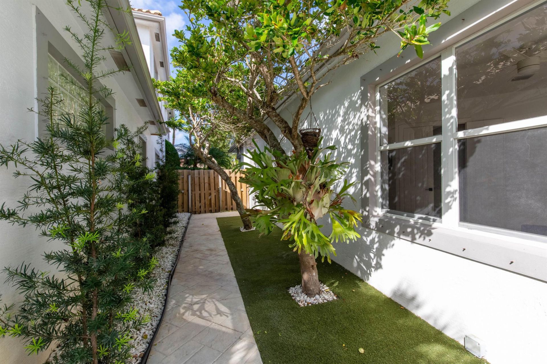 2443 Players Court, Wellington, FL 33414 Photo