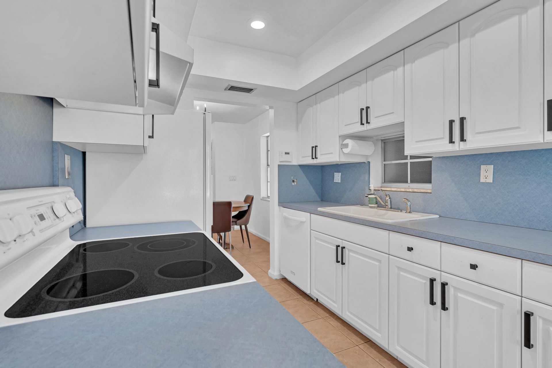 313 NW 42nd Street, Boca Raton, FL 33431 Photo