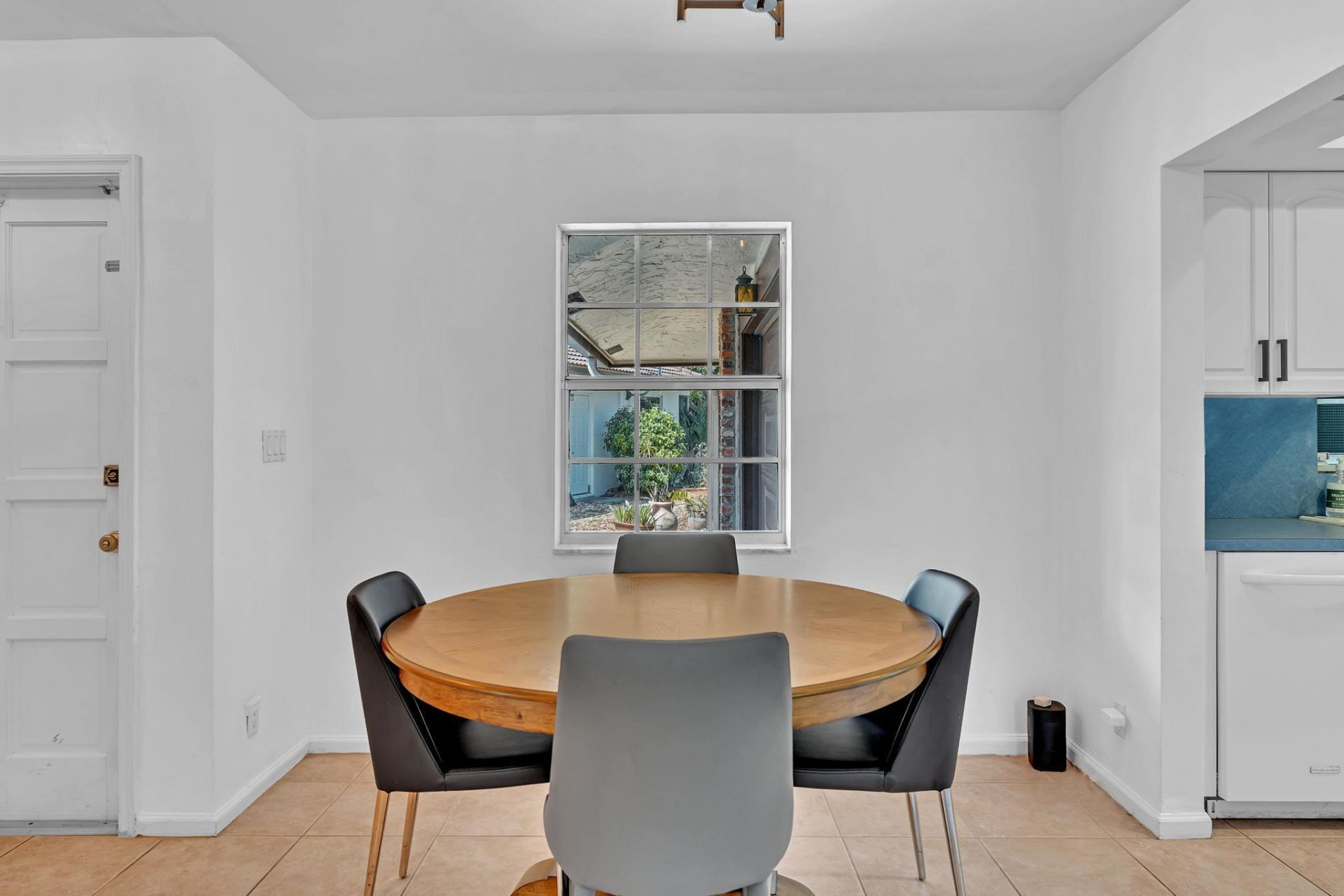 313 NW 42nd Street, Boca Raton, FL 33431 Photo