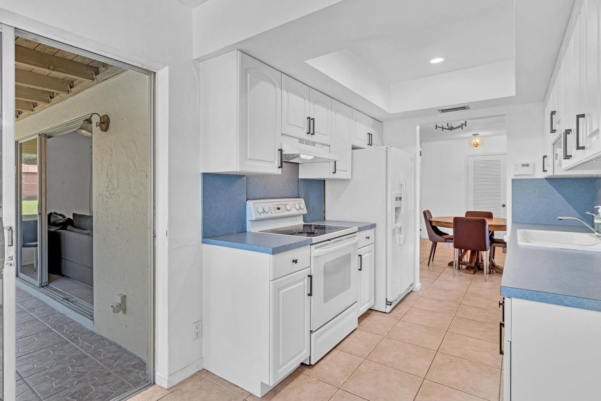 313 NW 42nd Street, Boca Raton, FL 33431 Photo