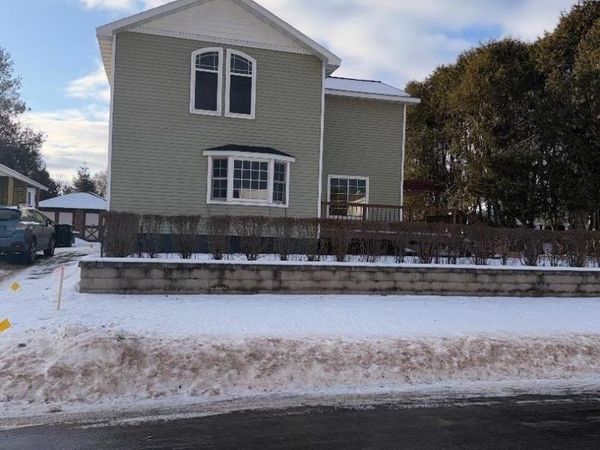 1003 W A Street, Iron Mountain, MI 49801